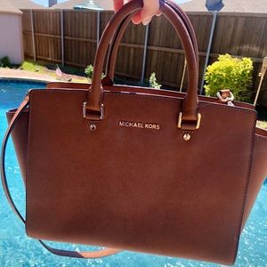 Michael Kors Selma